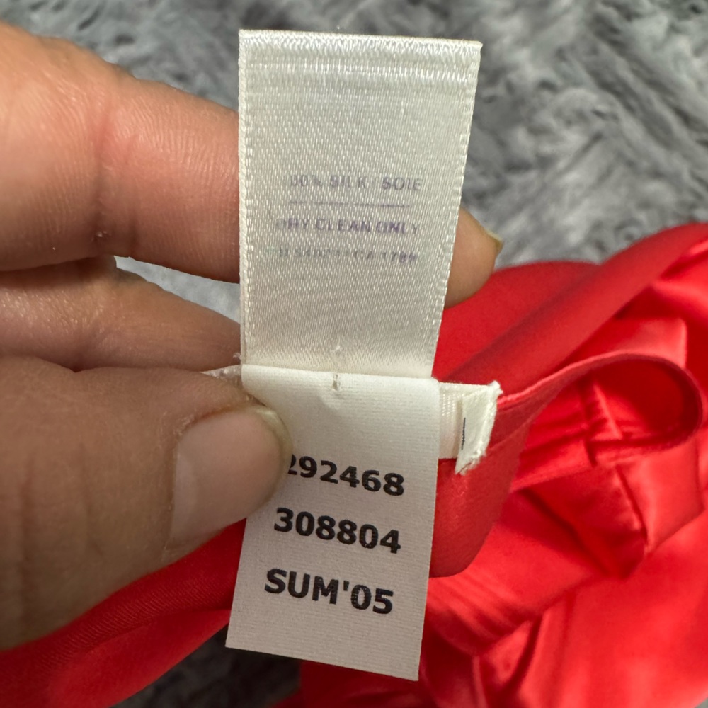 Old Navy Red 100% Silk Short Sleeve Top Womens Size XL Side Zip Button - Picture 5 of 6